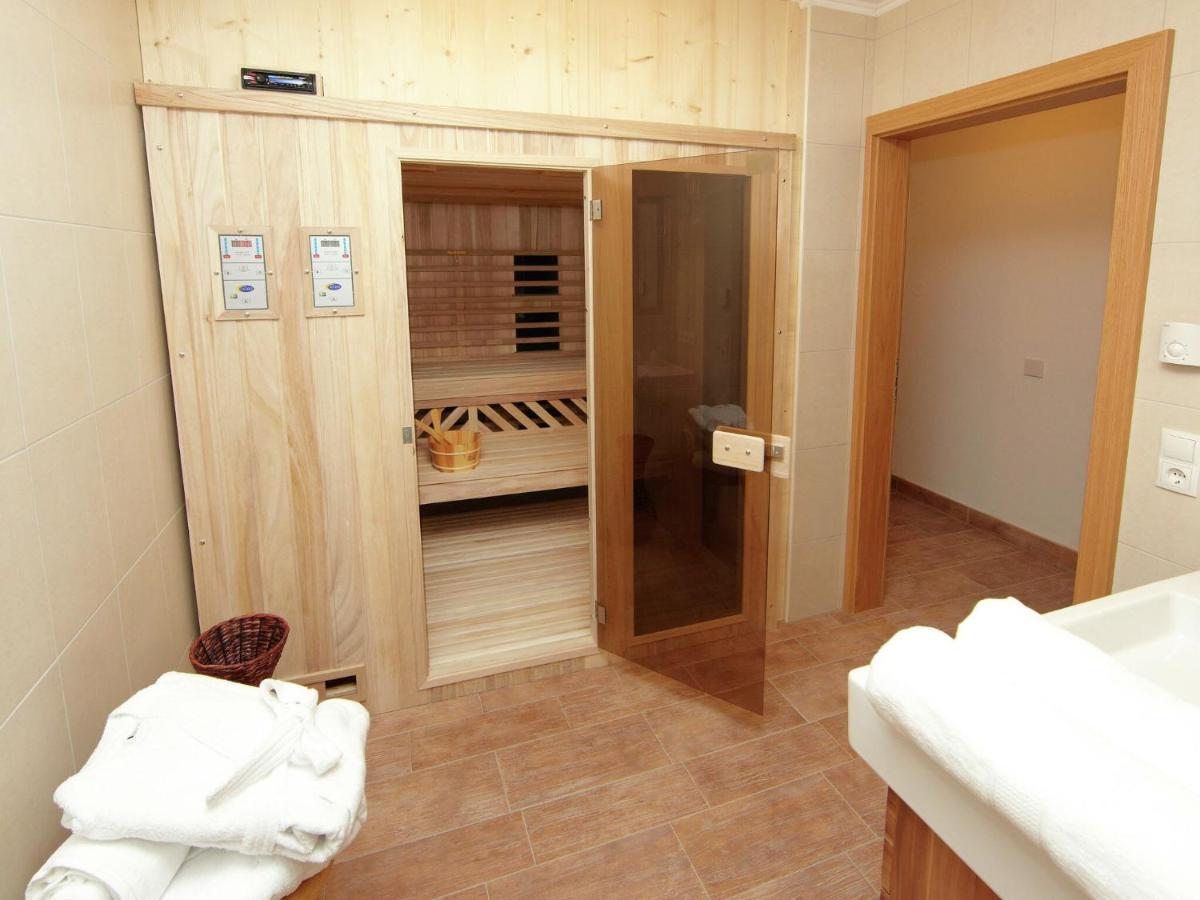 Modern In Hinterglemm With Sauna Saalbach